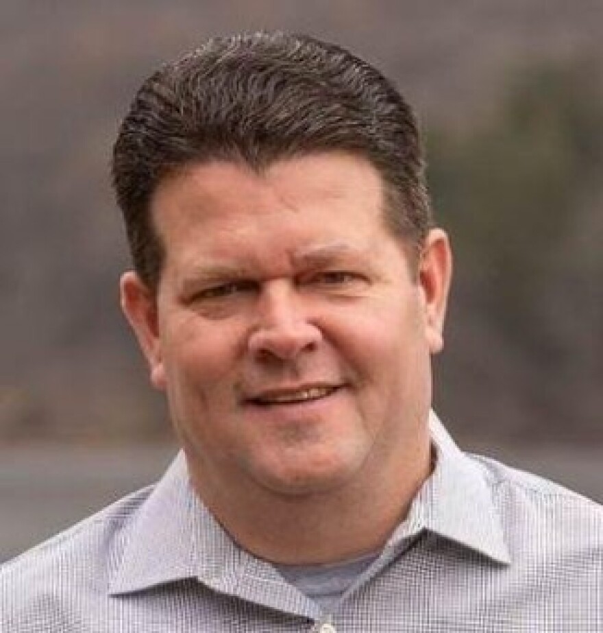 Official portrait of Jamie Walsh