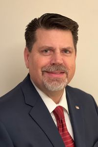 Official portrait of Jeff Olsommer