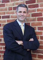 Official portrait of Rob Kauffman