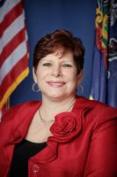 Official portrait of Tina Tartaglione