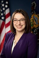 Official portrait of Lindsey Williams