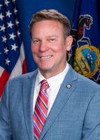 Official portrait of Dan Laughlin